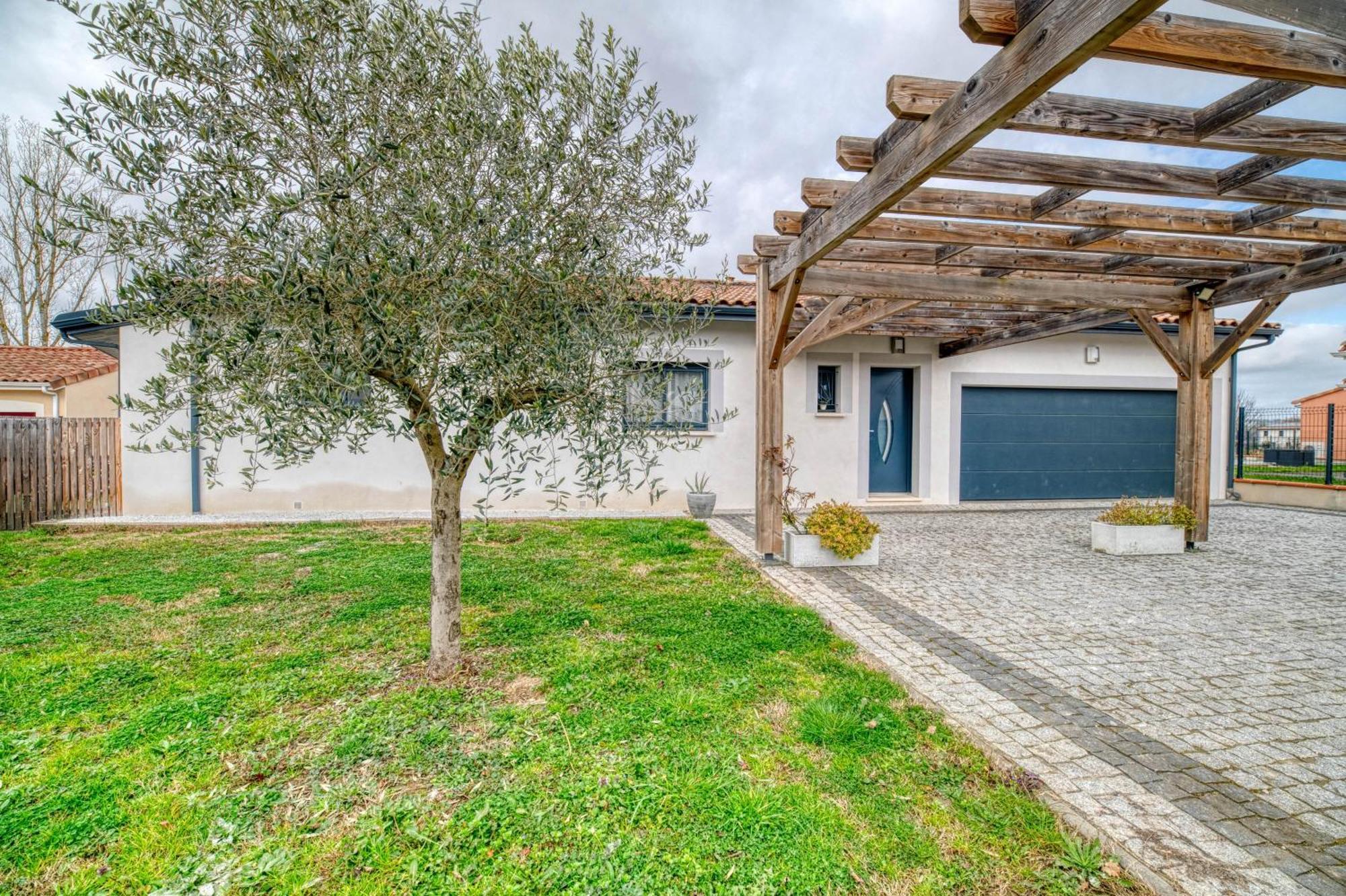 La Gragnaguaise - Maison Climatisee Avec Piscine Gragnague Exterior foto